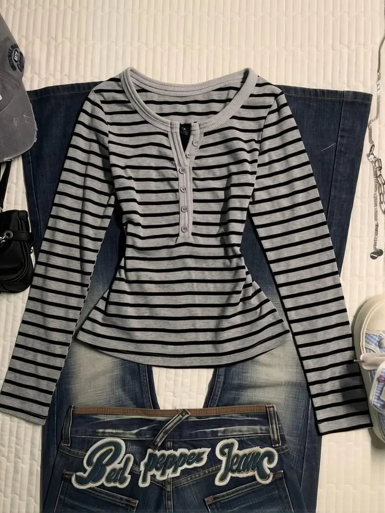 Striped Long Sleeve Top Women Korean Style Vintage Slim Fit Work Wear V Neck Button Autumn Winter Base Layer T-shirt