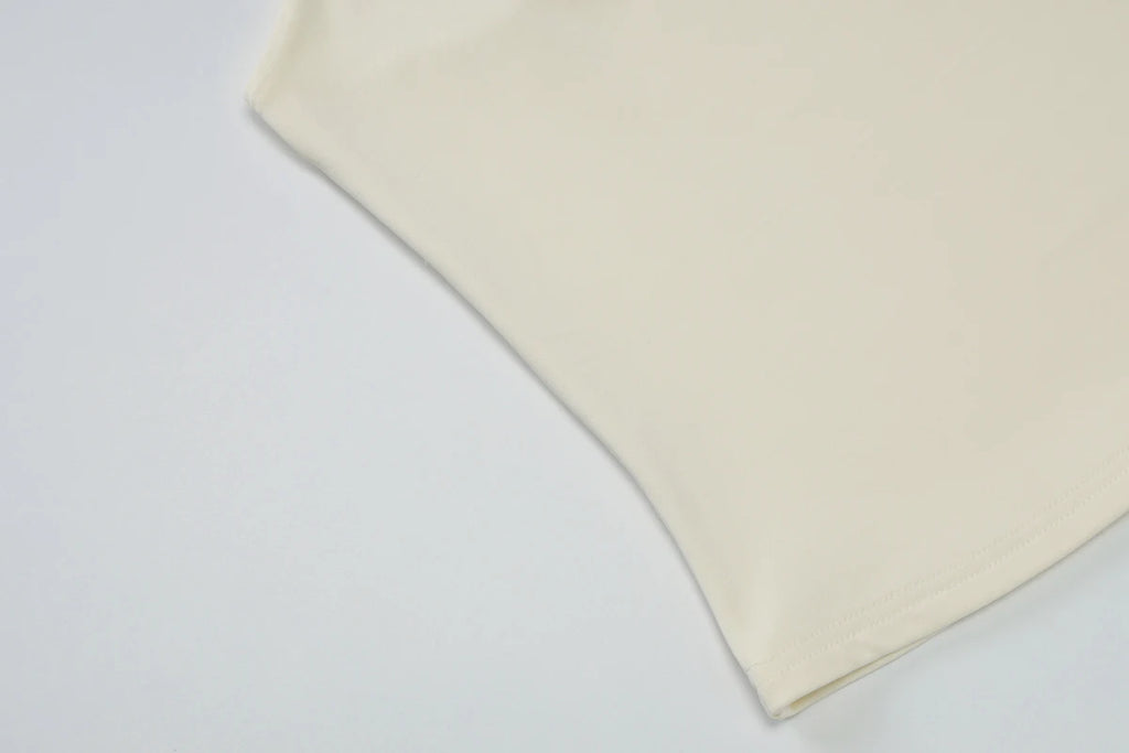 Hugcitar Women Fashion Halter Solid Loop Backless Bandage Sexy Crop Tank Top 2025 Summer Casual Clothes Streetwear Vacation Club