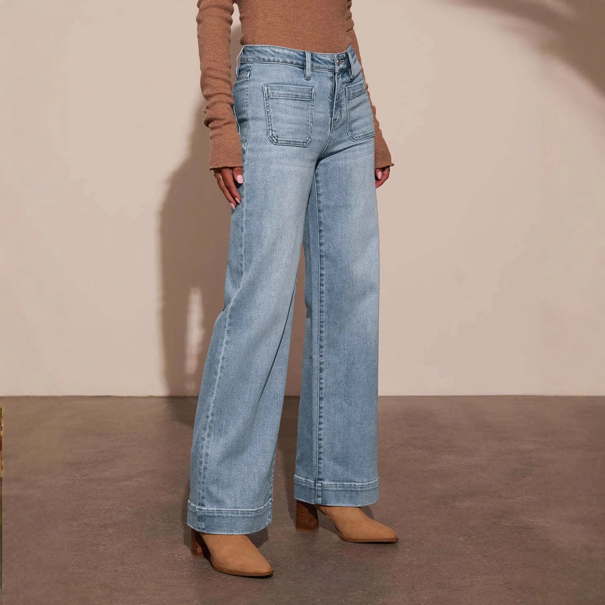 New Fall Styles: Women's High-waisted Jeans, Retro-style Black Wide-leg Trousers, and Blue Denim Pants. (Asian Sizes S-XXL)