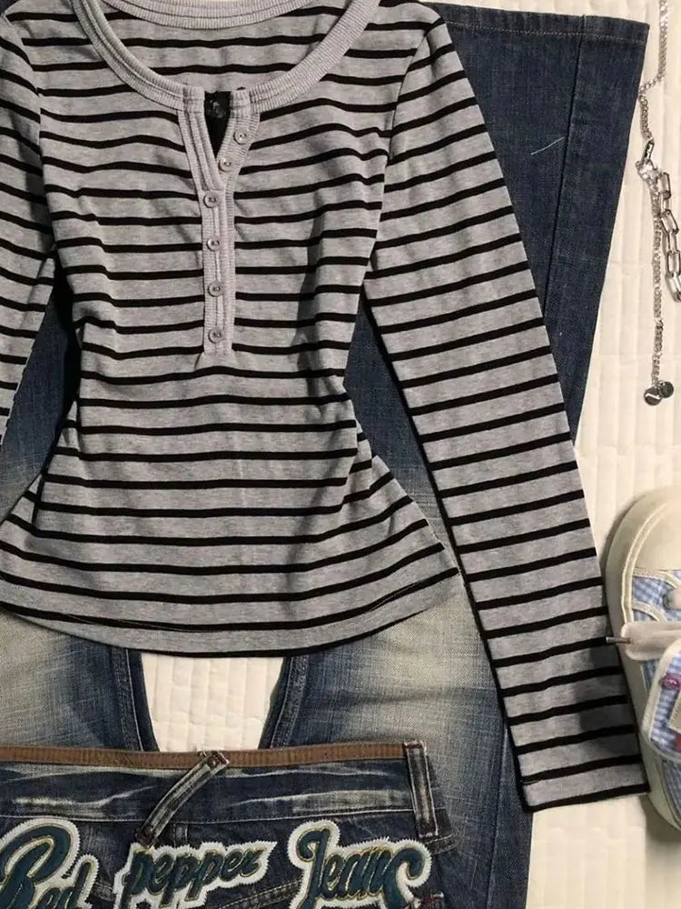 Striped Long Sleeve Top Women Korean Style Vintage Slim Fit Work Wear V Neck Button Autumn Winter Base Layer T-shirt